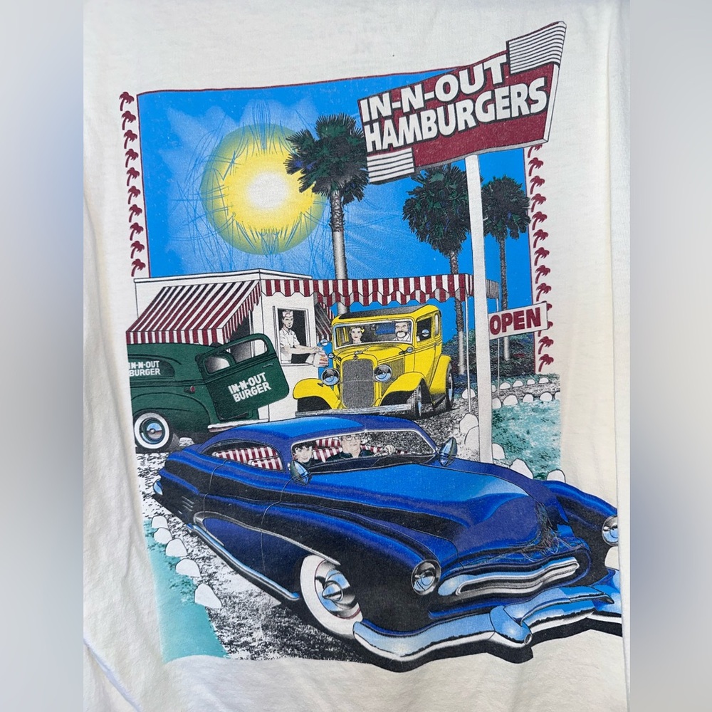 VINTAGE CARS In-N-Out Burger Graphic Tee XL